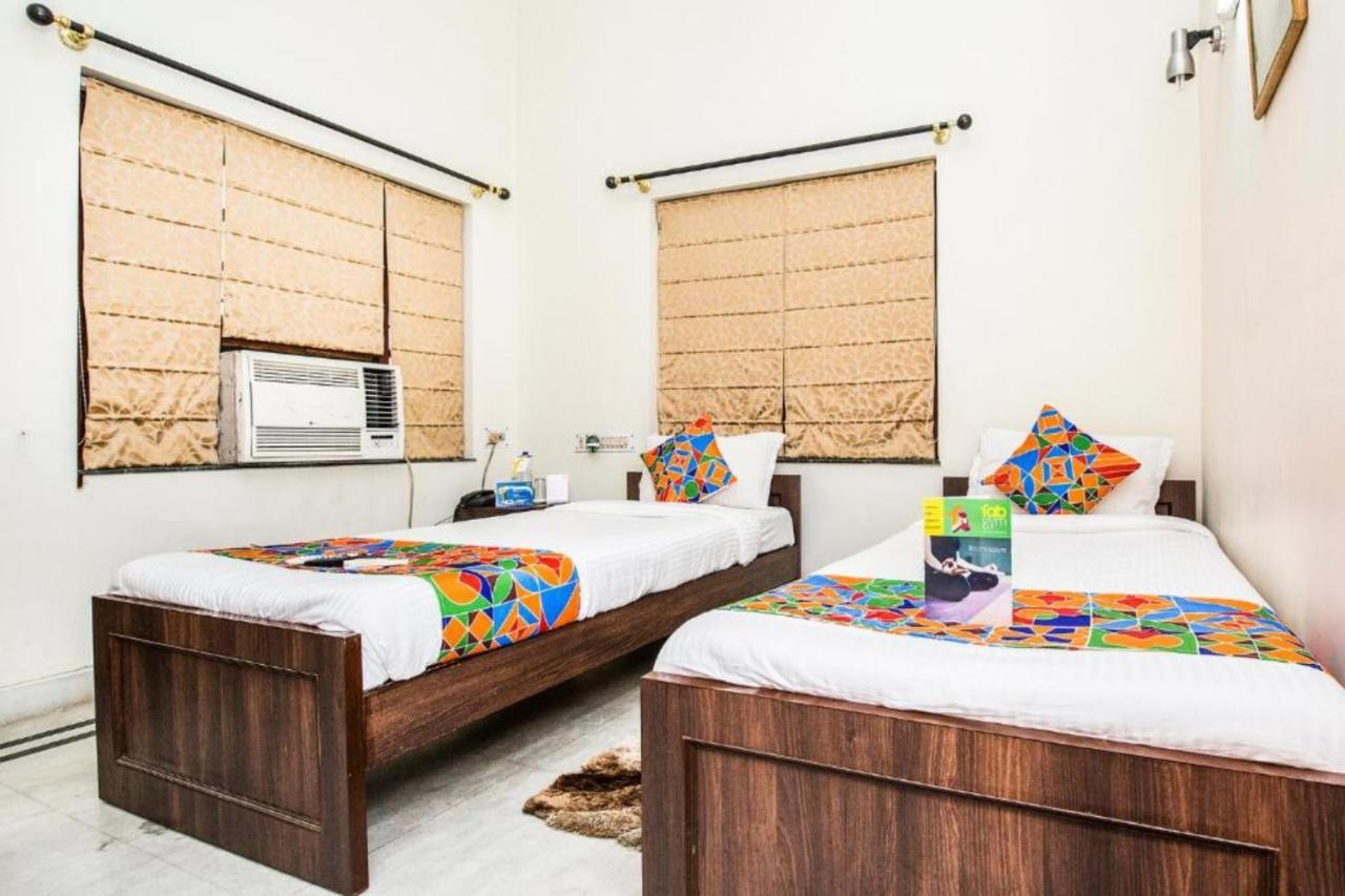 Hotel Ullash Residency Salt Lake Kolkata - Fully-Air-Conditioned-Hotel Spacious-Room With-Parking-Facility Salt Lake City المظهر الخارجي الصورة